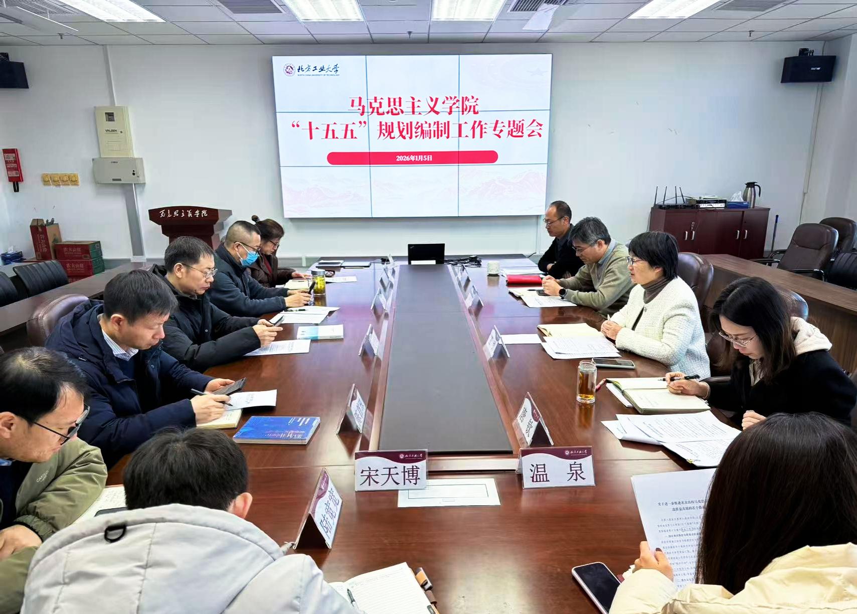 4ddd1c4ad9945770f92d373f2bc9430d.jpg 4ddd1c4ad9945770f92d373f2bc9430d.jpg